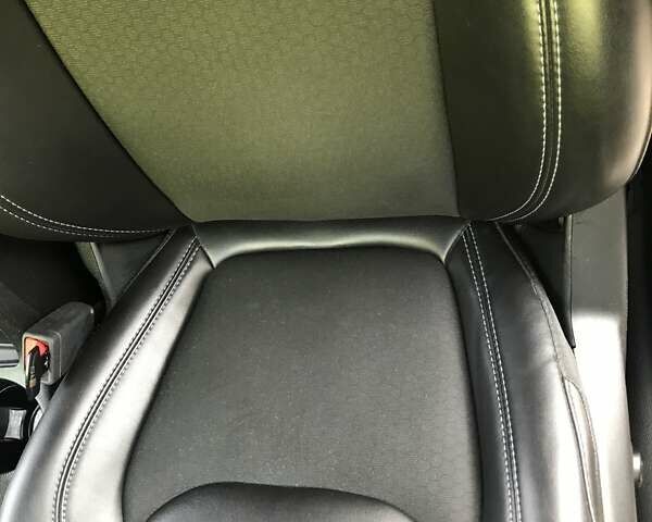 Білий Джип Cherokee, об'ємом двигуна 2.36 л та пробігом 46 тис. км за 17900 $, фото 16 на Automoto.ua