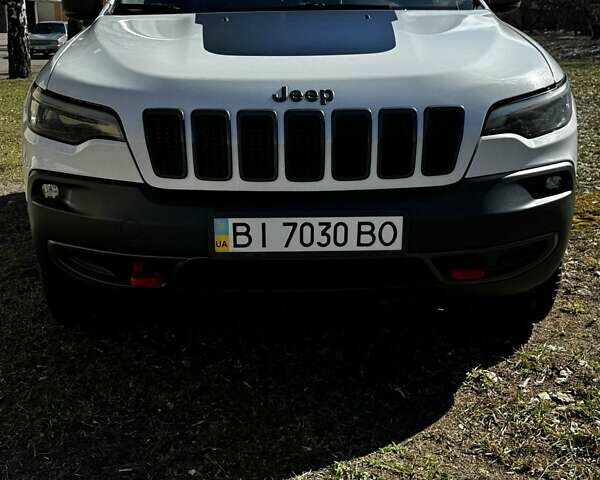 Білий Джип Cherokee, об'ємом двигуна 3.24 л та пробігом 72 тис. км за 18200 $, фото 57 на Automoto.ua