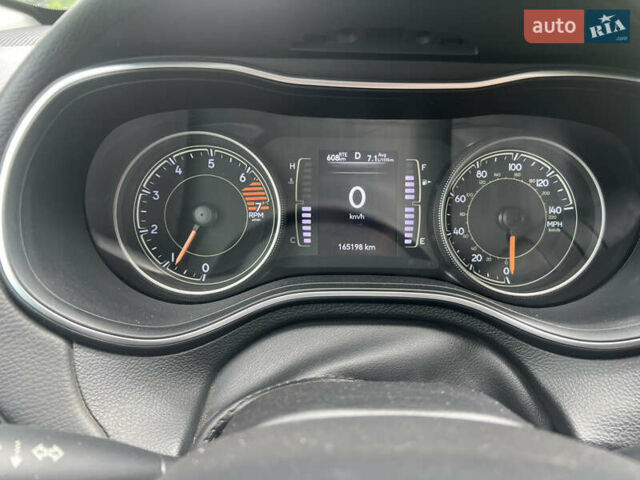 Джип Чероки 2018 в Хмельницком на Automoto.ua Белый Джип Чероки, объемом двигателя 2.36 л и пробегом 165 тыс. км за 19000 $, фото 3 на Automoto.ua