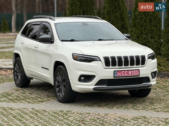 Білий Джип Cherokee, об'ємом двигуна 3.24 л та пробігом 114 тис. км за 18500 $, фото 2 на Automoto.ua