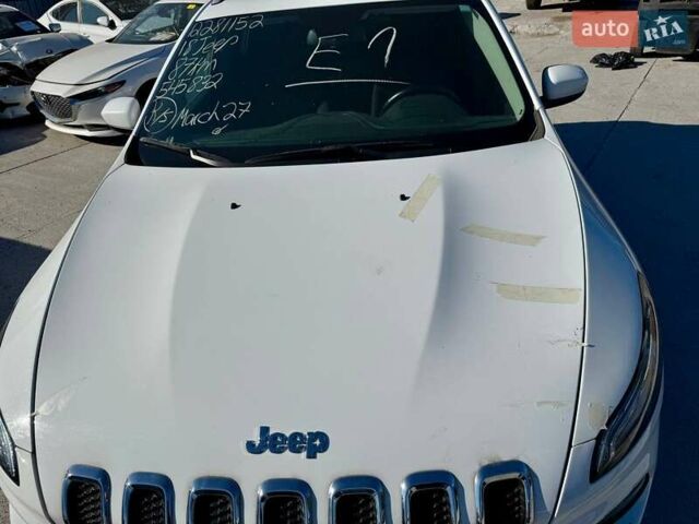 Білий Джип Cherokee, об'ємом двигуна 3.24 л та пробігом 87 тис. км за 9400 $, фото 2 на Automoto.ua