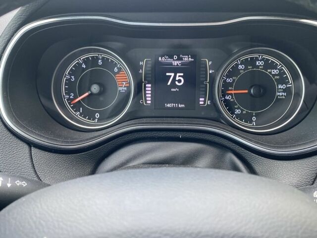 Білий Джип Cherokee, об'ємом двигуна 2.4 л та пробігом 141 тис. км за 18500 $, фото 11 на Automoto.ua