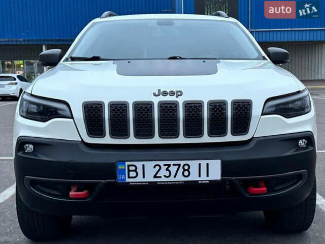 Білий Джип Cherokee, об'ємом двигуна 3.24 л та пробігом 102 тис. км за 23511 $, фото 8 на Automoto.ua