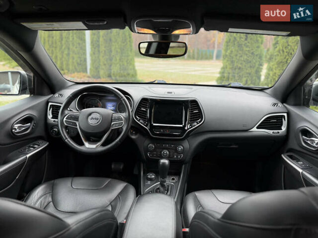 Білий Джип Cherokee, об'ємом двигуна 3.24 л та пробігом 114 тис. км за 18500 $, фото 13 на Automoto.ua