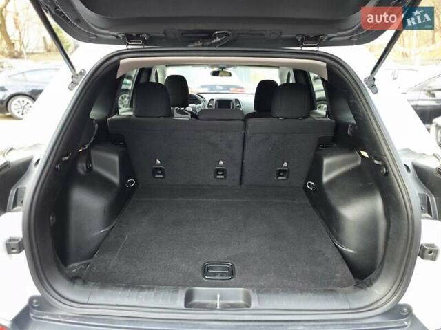 Білий Джип Cherokee, об'ємом двигуна 2.36 л та пробігом 56 тис. км за 14500 $, фото 27 на Automoto.ua