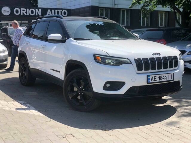 Білий Джип Cherokee, об'ємом двигуна 2.4 л та пробігом 99 тис. км за 17500 $, фото 14 на Automoto.ua