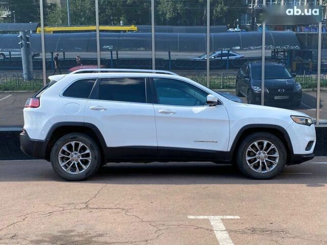 Белый Джип Чероки, объемом двигателя 2.4 л и пробегом 79 тыс. км за 15900 $, фото 6 на Automoto.ua