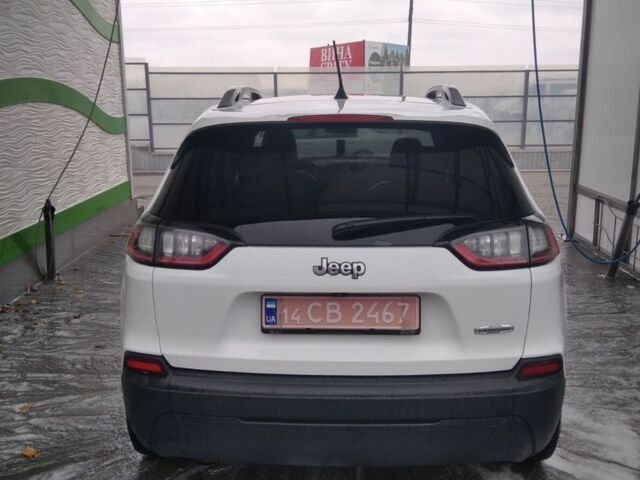 Белый Джип Чероки, объемом двигателя 0 л и пробегом 215 тыс. км за 14500 $, фото 4 на Automoto.ua