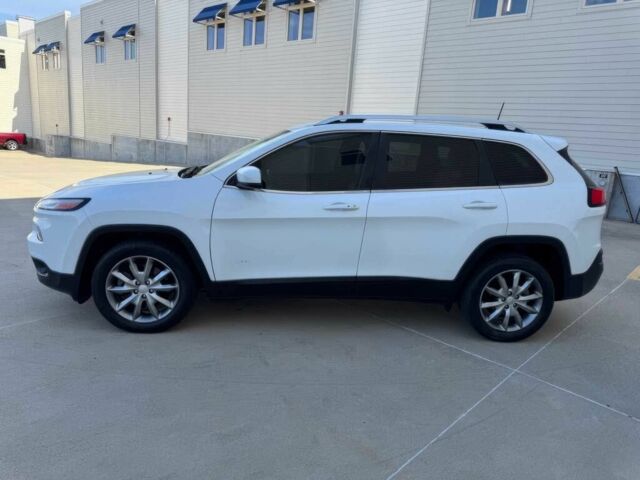 Білий Джип Cherokee, об'ємом двигуна 2.4 л та пробігом 52 тис. км за 11800 $, фото 1 на Automoto.ua
