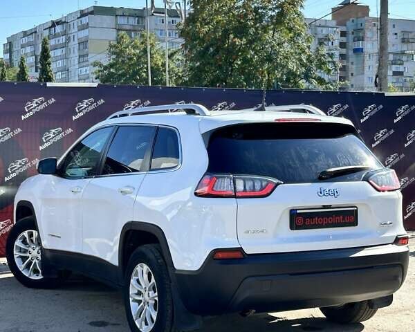 Белый Джип Чероки, объемом двигателя 2.36 л и пробегом 101 тыс. км за 17300 $, фото 7 на Automoto.ua