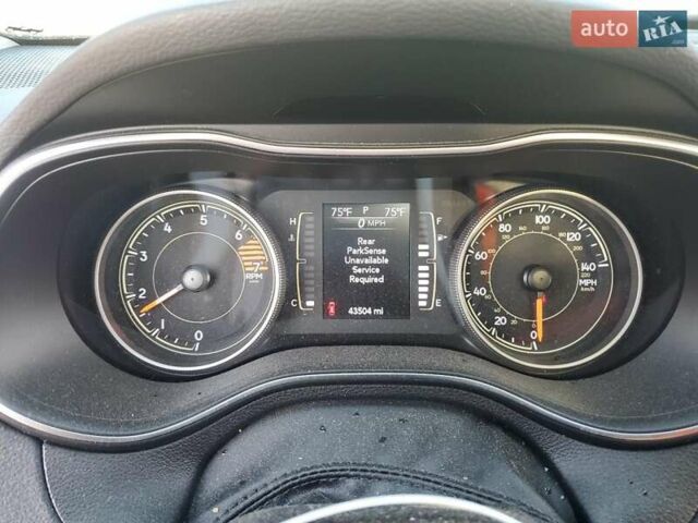 Белый Джип Чероки, объемом двигателя 2.36 л и пробегом 70 тыс. км за 8189 $, фото 8 на Automoto.ua