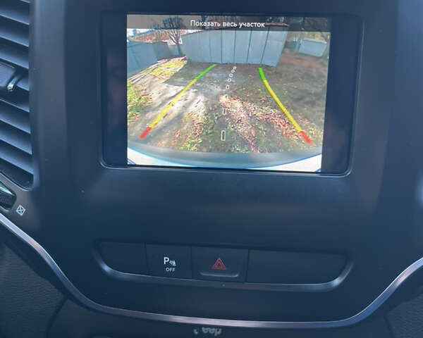 Белый Джип Чероки, объемом двигателя 2.4 л и пробегом 145 тыс. км за 16500 $, фото 19 на Automoto.ua