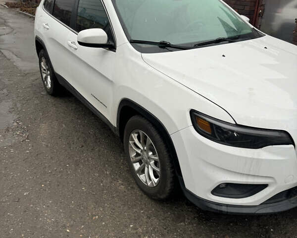 Белый Джип Чероки, объемом двигателя 3.24 л и пробегом 41 тыс. км за 14850 $, фото 2 на Automoto.ua