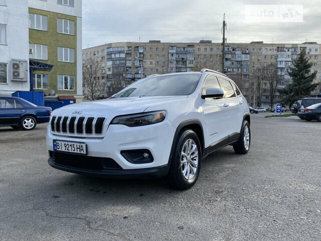 Білий Джип Cherokee, об'ємом двигуна 2.36 л та пробігом 82 тис. км за 17000 $, фото 1 на Automoto.ua