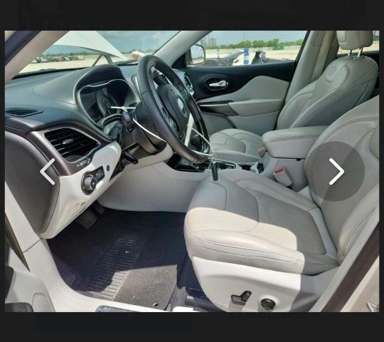 Білий Джип Cherokee, об'ємом двигуна 3.2 л та пробігом 69 тис. км за 18000 $, фото 5 на Automoto.ua