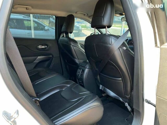 Белый Джип Чероки, объемом двигателя 2.4 л и пробегом 79 тыс. км за 15900 $, фото 15 на Automoto.ua