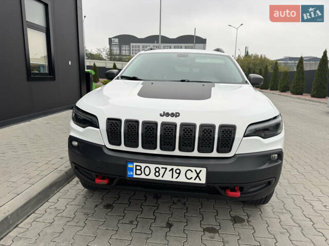 Білий Джип Cherokee, об'ємом двигуна 3.24 л та пробігом 125 тис. км за 18500 $, фото 13 на Automoto.ua