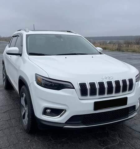 Белый Джип Чероки, объемом двигателя 3.24 л и пробегом 58 тыс. км за 20000 $, фото 7 на Automoto.ua