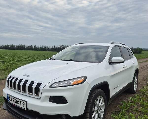 Білий Джип Cherokee, об'ємом двигуна 2.36 л та пробігом 210 тис. км за 12500 $, фото 3 на Automoto.ua