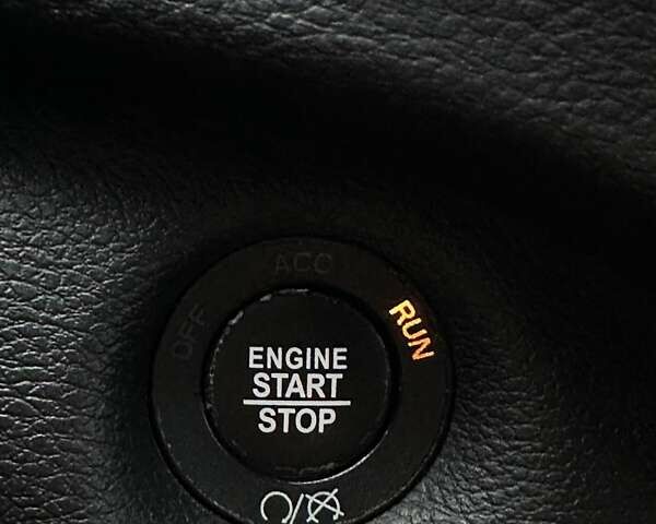 Білий Джип Cherokee, об'ємом двигуна 2.36 л та пробігом 127 тис. км за 16800 $, фото 21 на Automoto.ua