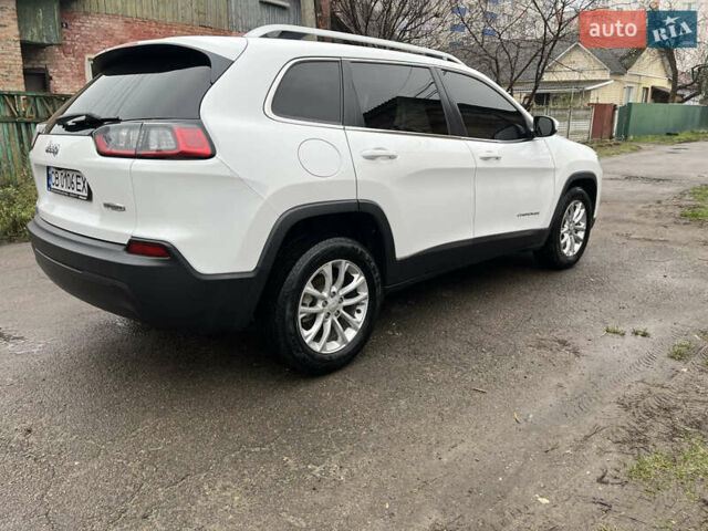 Білий Джип Cherokee, об'ємом двигуна 2.36 л та пробігом 157 тис. км за 15500 $, фото 4 на Automoto.ua
