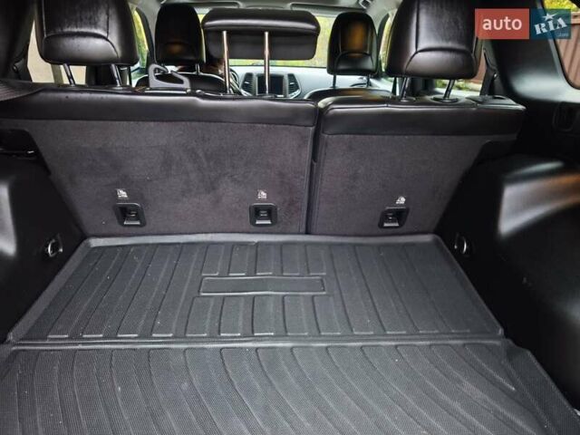 Білий Джип Cherokee, об'ємом двигуна 3.2 л та пробігом 173 тис. км за 21500 $, фото 5 на Automoto.ua