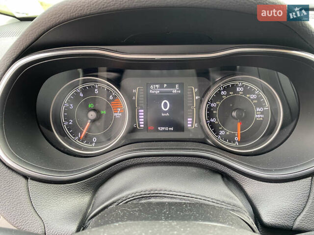 Білий Джип Cherokee, об'ємом двигуна 2.36 л та пробігом 149 тис. км за 13800 $, фото 20 на Automoto.ua