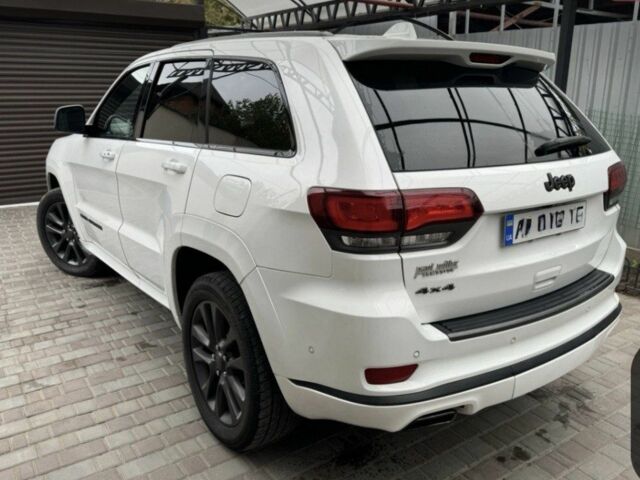 Белый Джип Чероки, объемом двигателя 3.6 л и пробегом 43 тыс. км за 26500 $, фото 7 на Automoto.ua