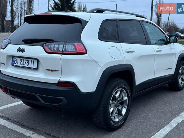 Білий Джип Cherokee, об'ємом двигуна 3.24 л та пробігом 102 тис. км за 22000 $, фото 5 на Automoto.ua