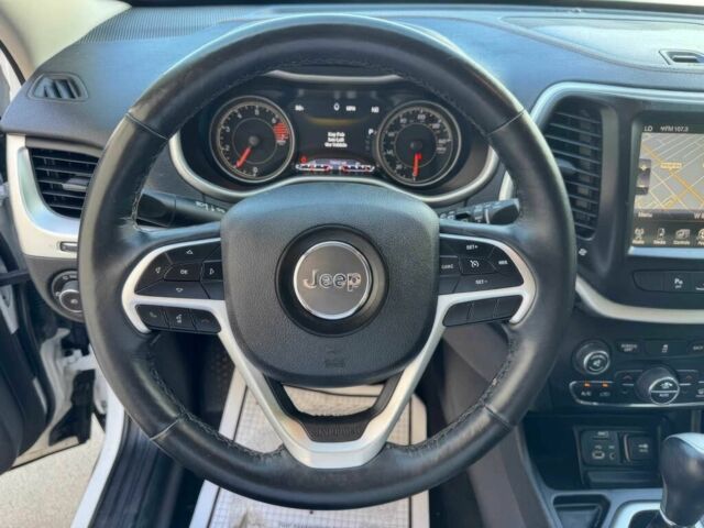 Білий Джип Cherokee, об'ємом двигуна 2.4 л та пробігом 52 тис. км за 11800 $, фото 10 на Automoto.ua