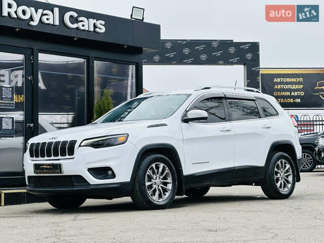 Білий Джип Cherokee, об'ємом двигуна 2.36 л та пробігом 150 тис. км за 17900 $, фото 5 на Automoto.ua