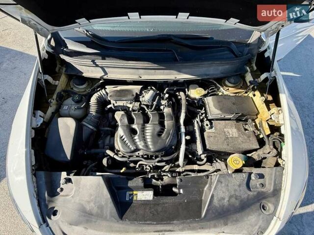 Белый Джип Чероки, объемом двигателя 3.24 л и пробегом 87 тыс. км за 9800 $, фото 18 на Automoto.ua