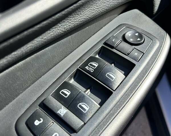 Белый Джип Чероки, объемом двигателя 2.36 л и пробегом 101 тыс. км за 17300 $, фото 25 на Automoto.ua