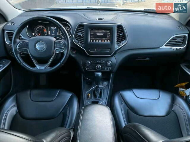 Білий Джип Cherokee, об'ємом двигуна 2.4 л та пробігом 79 тис. км за 15400 $, фото 22 на Automoto.ua