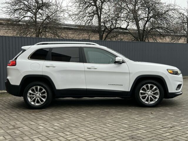 Белый Джип Чероки, объемом двигателя 2.4 л и пробегом 148 тыс. км за 16500 $, фото 3 на Automoto.ua