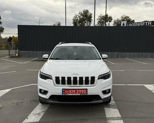 Джип Cherokee 2018 у Києві на Automoto.ua Білий Джип Cherokee, об'ємом двигуна 3.24 л та пробігом 308 тис. км за 14400 $, фото 2 на Automoto.ua