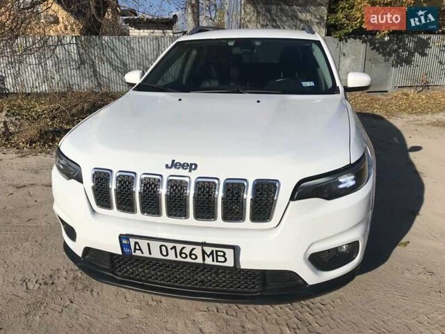 Белый Джип Чероки, объемом двигателя 2.36 л и пробегом 77 тыс. км за 15950 $, фото 8 на Automoto.ua