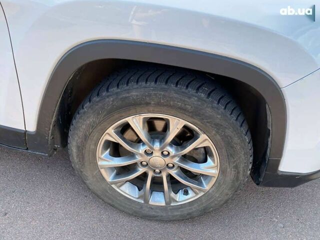 Белый Джип Чероки, объемом двигателя 2.4 л и пробегом 79 тыс. км за 15900 $, фото 19 на Automoto.ua