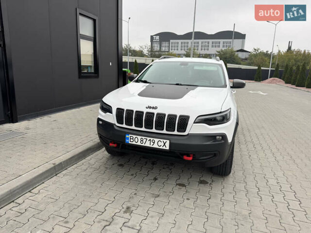 Білий Джип Cherokee, об'ємом двигуна 3.24 л та пробігом 125 тис. км за 18500 $, фото 14 на Automoto.ua