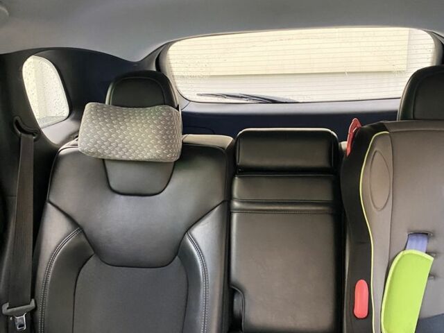 Білий Джип Cherokee, об'ємом двигуна 2.4 л та пробігом 141 тис. км за 18500 $, фото 8 на Automoto.ua