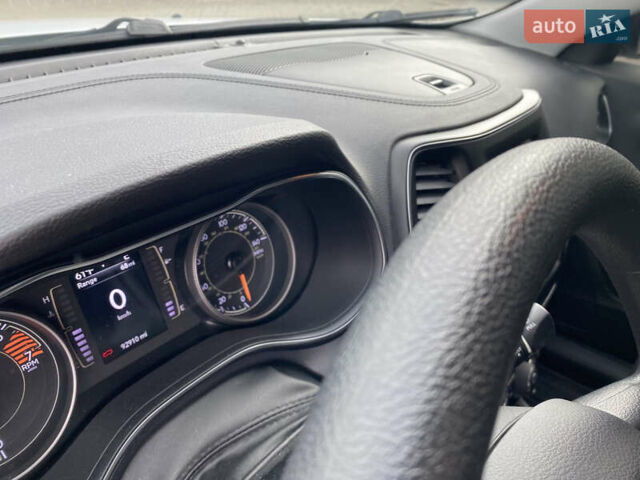 Білий Джип Cherokee, об'ємом двигуна 2.36 л та пробігом 149 тис. км за 13800 $, фото 23 на Automoto.ua