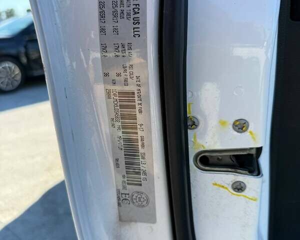 Білий Джип Cherokee, об'ємом двигуна 3.24 л та пробігом 87 тис. км за 9400 $, фото 29 на Automoto.ua