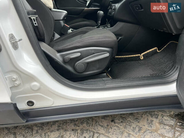 Джип Чероки 2018 в Хмельницком на Automoto.ua Белый Джип Чероки, объемом двигателя 2.36 л и пробегом 165 тыс. км за 19000 $, фото 9 на Automoto.ua