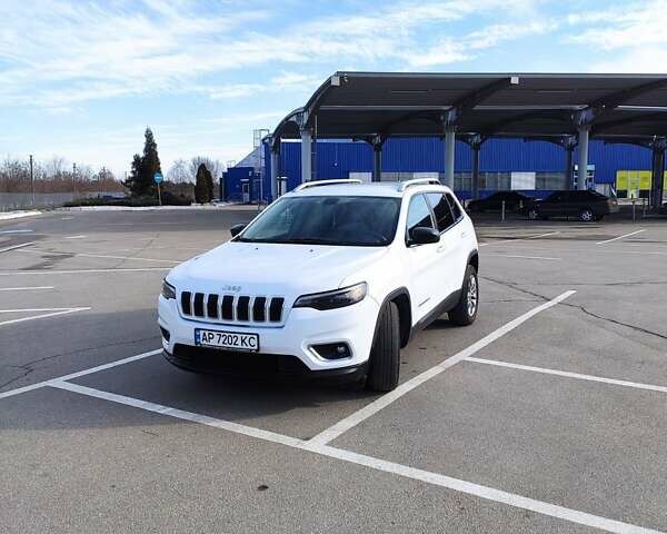 Белый Джип Чероки, объемом двигателя 2.36 л и пробегом 106 тыс. км за 17700 $, фото 12 на Automoto.ua