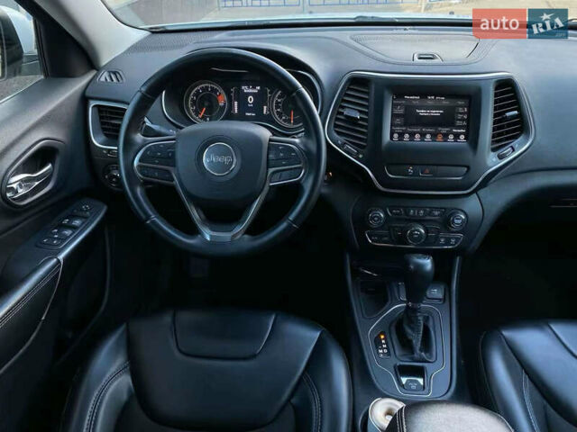 Білий Джип Cherokee, об'ємом двигуна 2.4 л та пробігом 79 тис. км за 15400 $, фото 24 на Automoto.ua