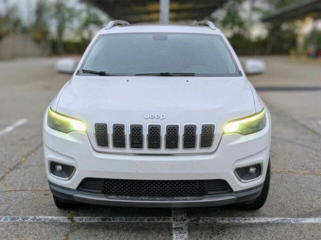 Белый Джип Чероки, объемом двигателя 3.2 л и пробегом 40 тыс. км за 3700 $, фото 1 на Automoto.ua