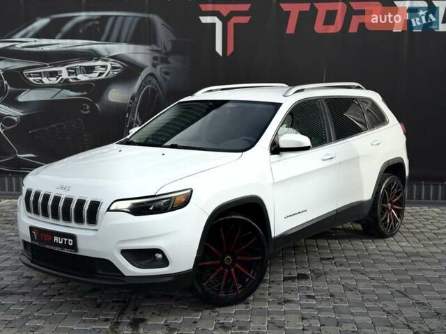 Білий Джип Cherokee, об'ємом двигуна 2.36 л та пробігом 182 тис. км за 13300 $, фото 4 на Automoto.ua