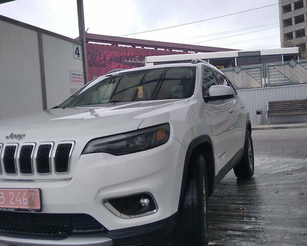 Білий Джип Cherokee, об'ємом двигуна 2.4 л та пробігом 215 тис. км за 15000 $, фото 2 на Automoto.ua