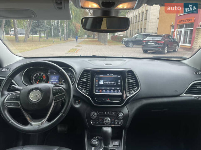 Белый Джип Чероки, объемом двигателя 3.2 л и пробегом 140 тыс. км за 16999 $, фото 8 на Automoto.ua