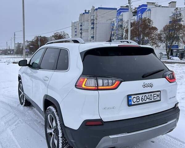Білий Джип Cherokee, об'ємом двигуна 3.24 л та пробігом 66 тис. км за 19000 $, фото 5 на Automoto.ua